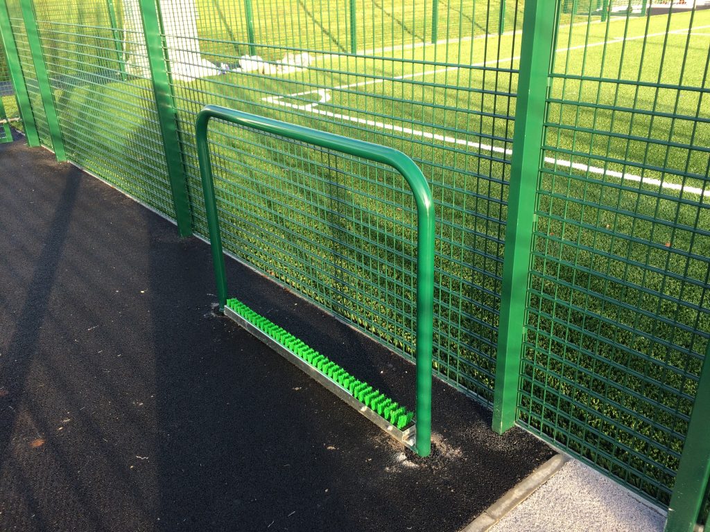 Heavy Duty Concrete in Boot Wiper