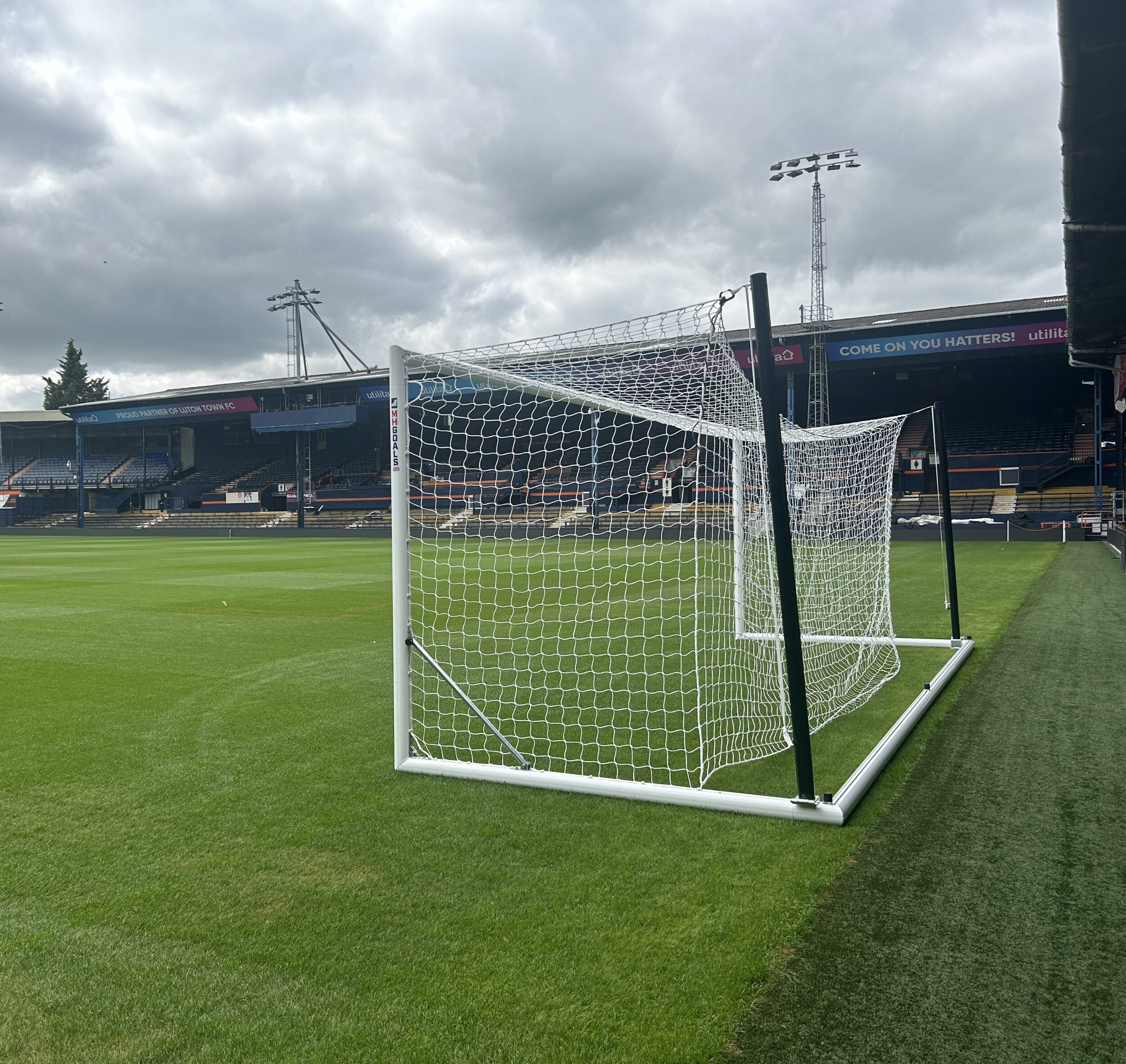 Fold Away Pro Training Box Goal 24x8