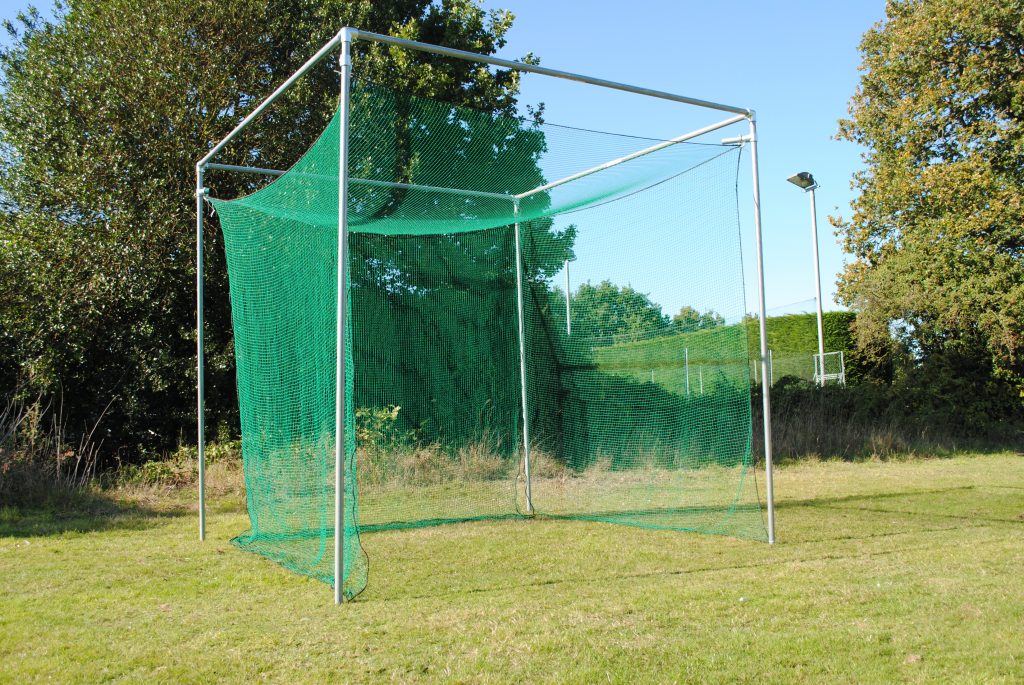 Socketed Golf Bay - Single